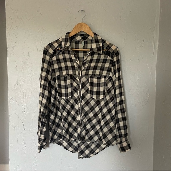 Free People Tops - Free People Black White Checkered Gauzy Flannel Button up Top with Cutouts XS